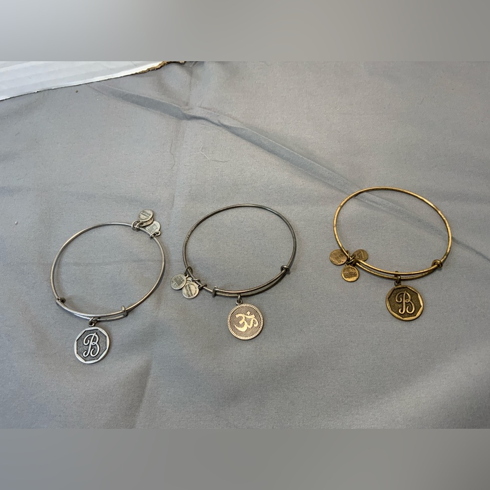 Lot of 3 Alex & Ani Expandable Wire Bangle Bracelets initial B Ohm charms